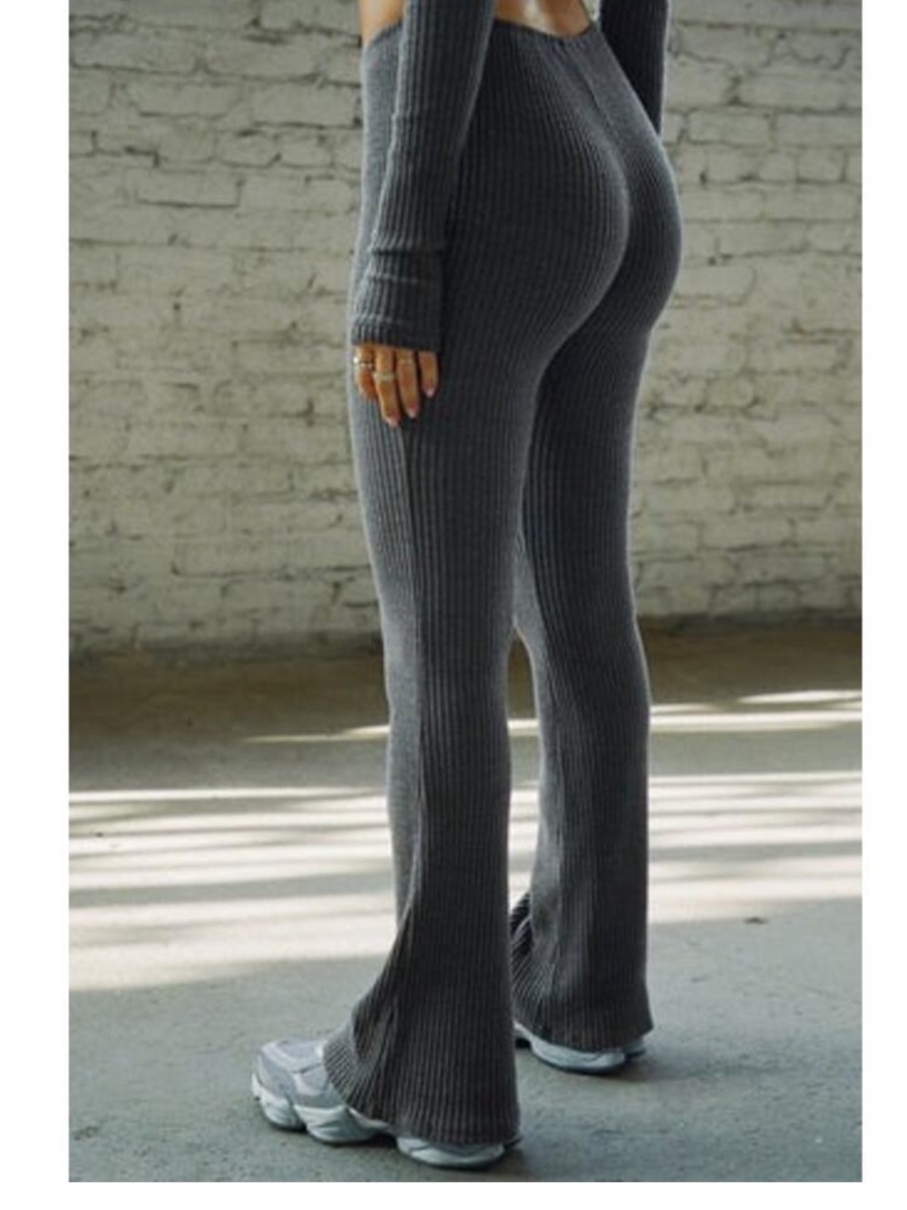 Joah Brown Ribbed Knit Flare Pants - Charcoal Gray